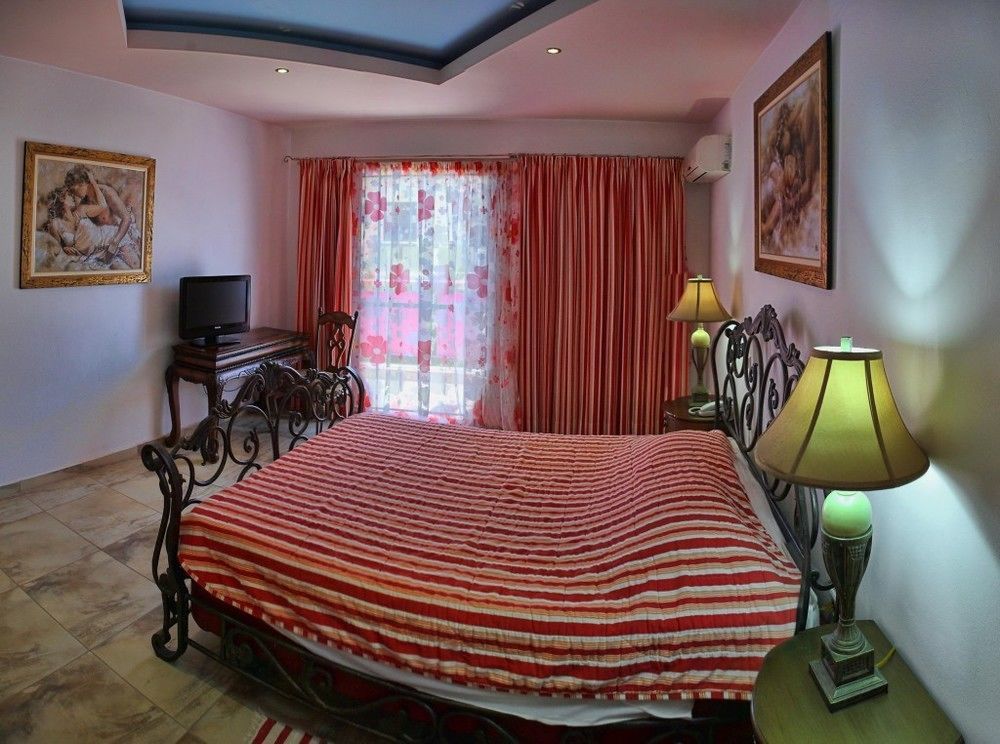 Malemi Organic Hotel 3*
